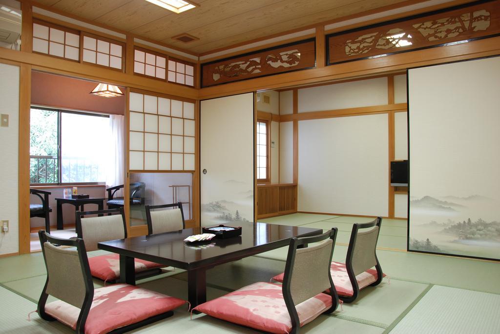 Hotel Okumizuma Onsen Kaizuka Esterno foto
